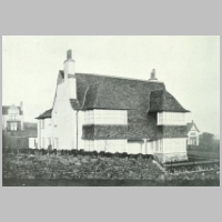 Lorimer, Week-end cottage on Gullane Links, W. S. Sparrow, Our homes and how to make the best of them,1909, p.162.jpg